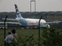 Warten auf den Airbus 380 Koeln Bonn P370